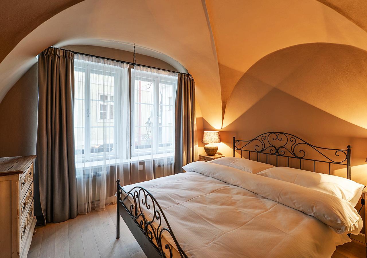 Historical Apartment Between Prague Castle And Charles Bridge Zewnętrze zdjęcie